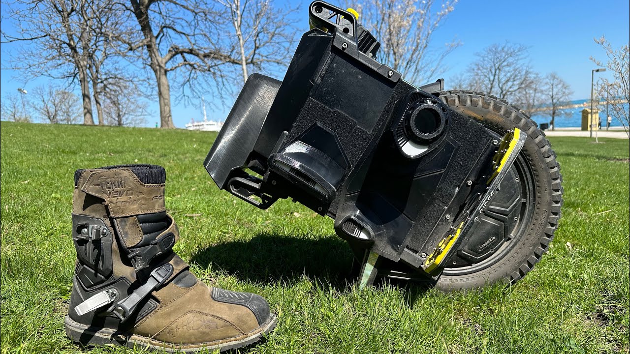 Motorcycle Boots for EUC - Pro’s & Con’s - Forma Terra EVO Low Boot Review