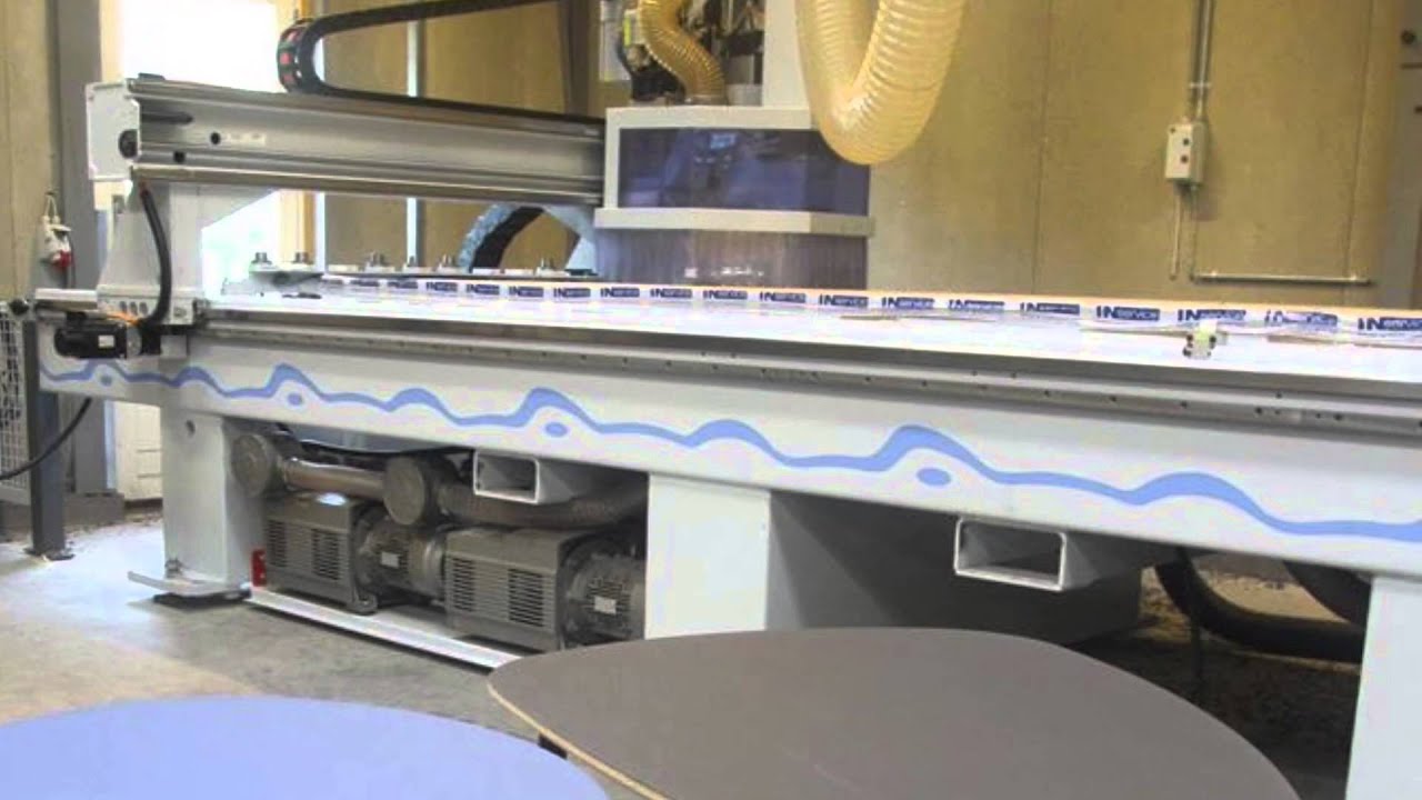 In-Service kompetencer: 3D-Konstruktion, Vandsk&aelig;ring, CNC-Fr&aelig;sning og Smedearbejde.