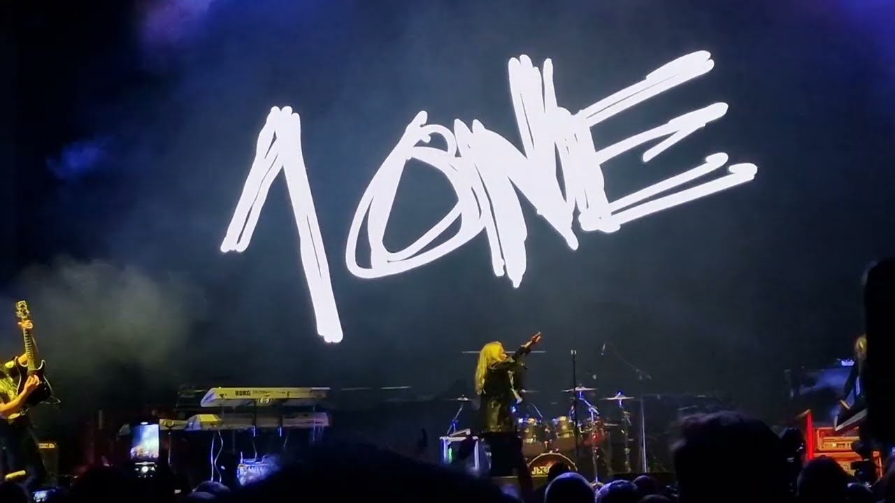 1ONE - Highway To Hell [Deep Purple Support] (2022.10.12 Łódź Atlas Arena)