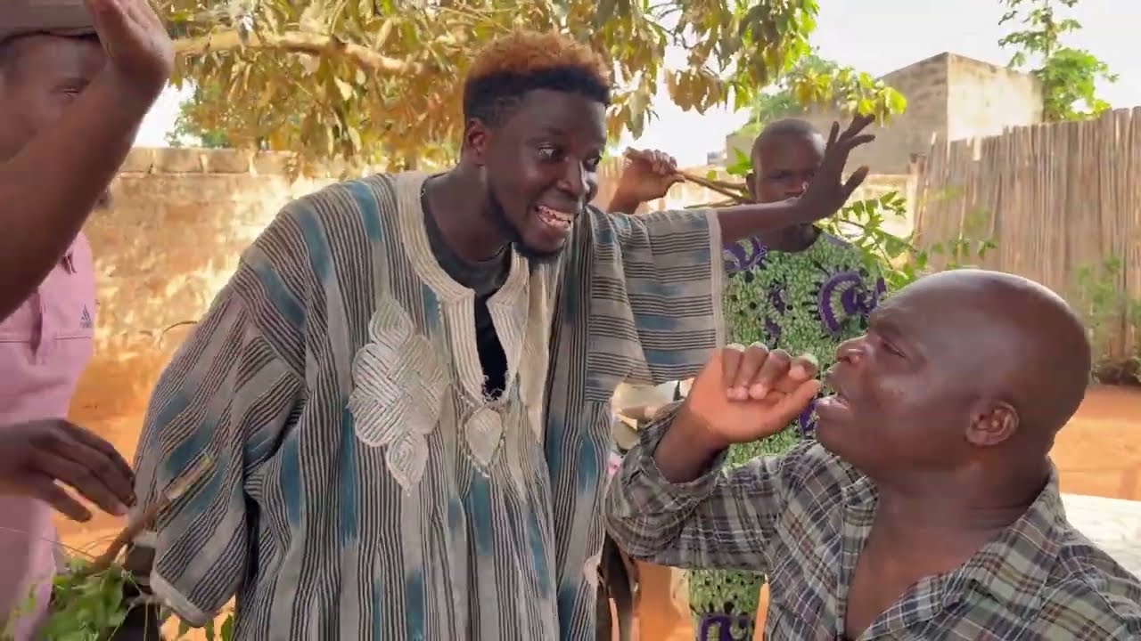 Quand Pipi WOBAHO mange sans payer !