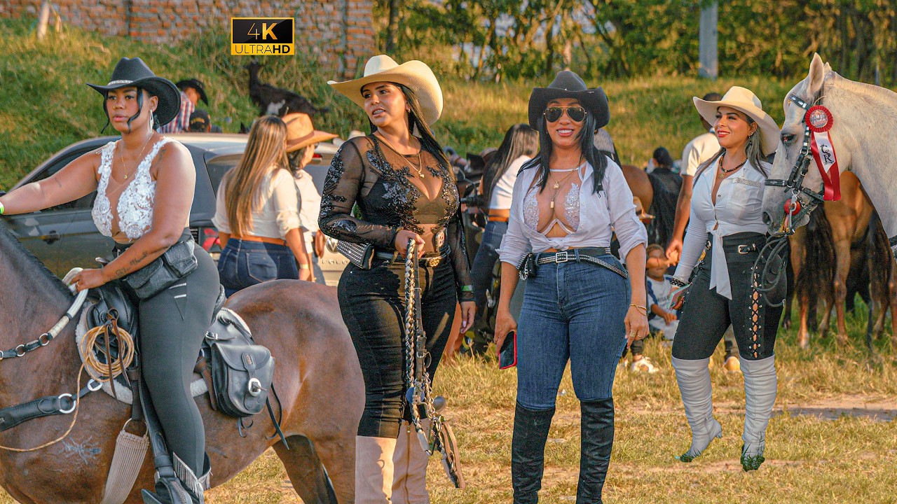 Cabalgata de Mujeres en COLOMBIA 😍 Florida - Valle 🐴 Amazonas a Caballo 4K