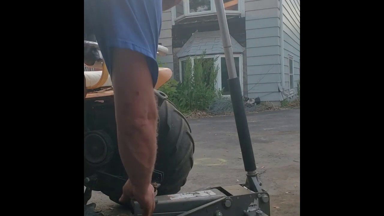 Allis Chalmers Rototiller Mule drive repair Pt. 1