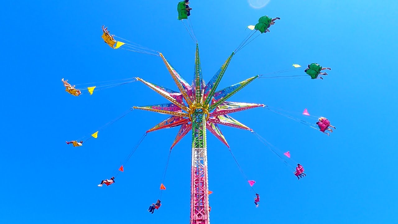 Sky Flyer Swing Ride - OC Fair 2022 4K