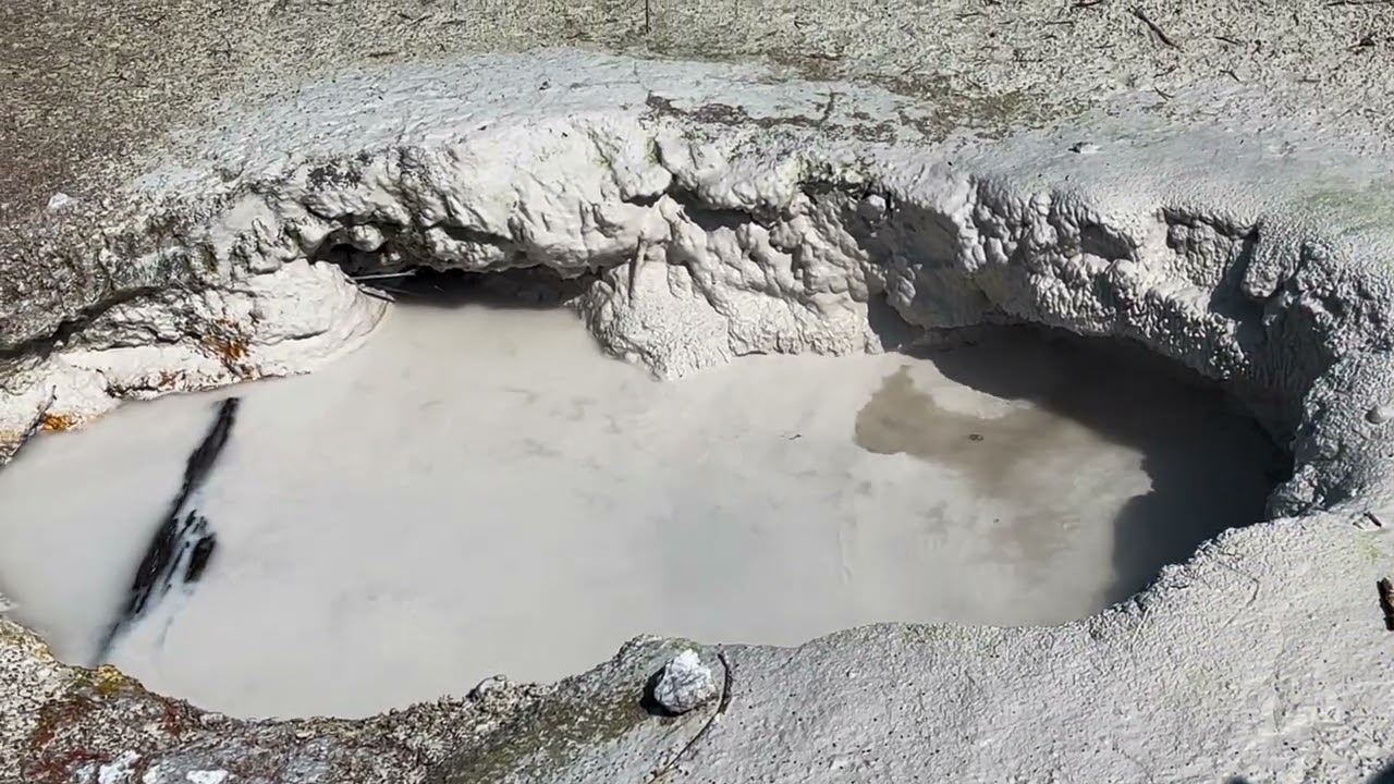 Mud hot mud