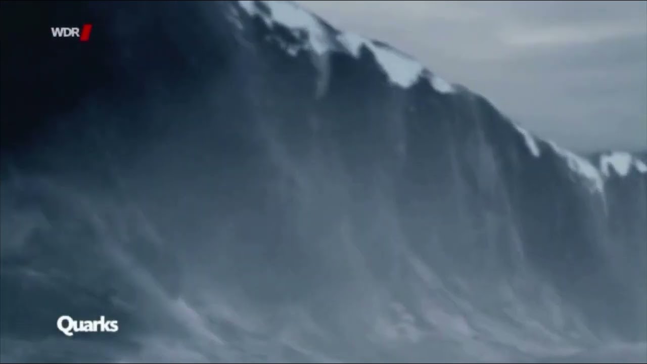 ENORMOUS 60 FT ROGUE WAVE HITS OCEAN PLATFORM!