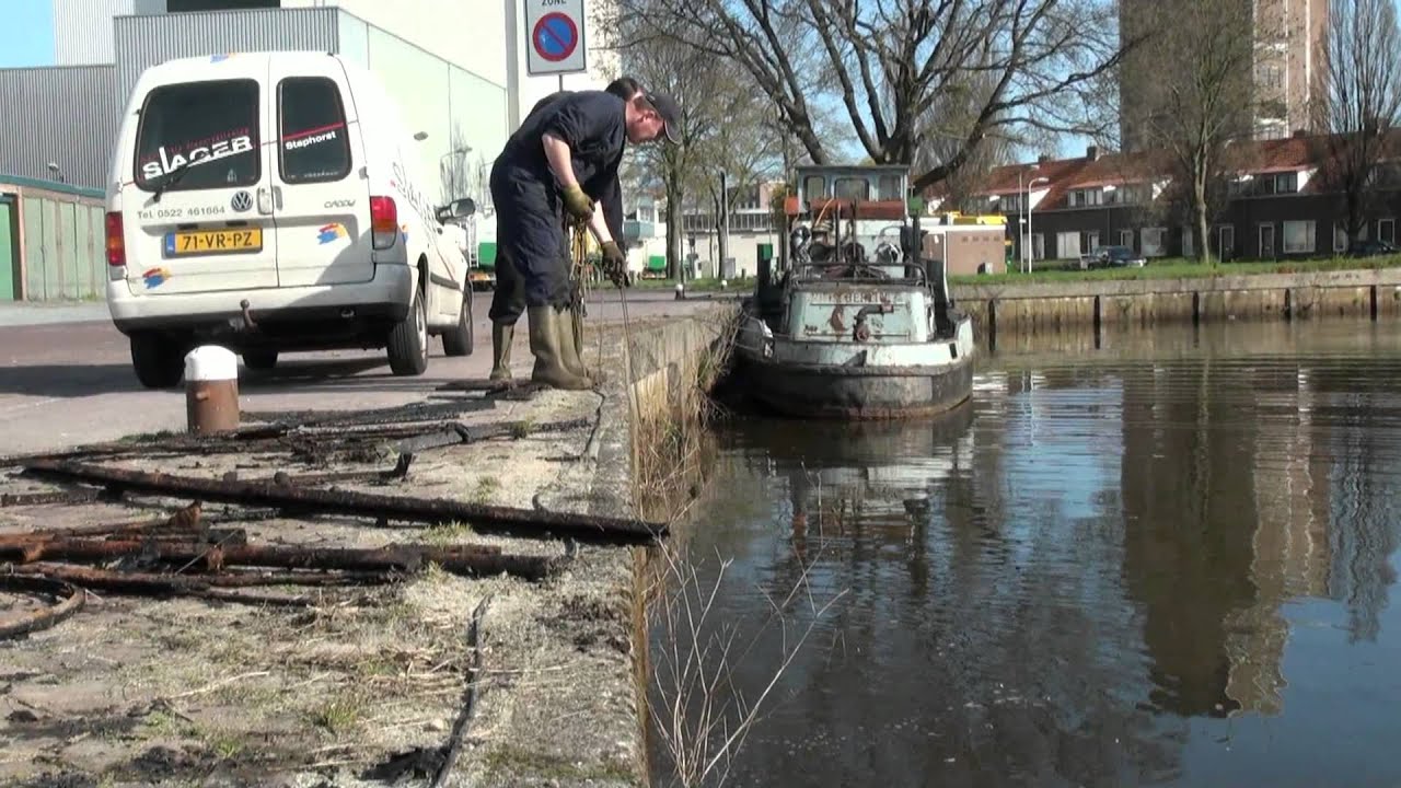 2011 Meppel (Vissen met een magneet naar oud ijzer)