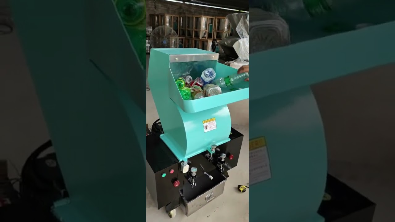 Plastic Bottles Shredded in Seconds! Must-Have Machine for Recycling Plants #machine #shredder