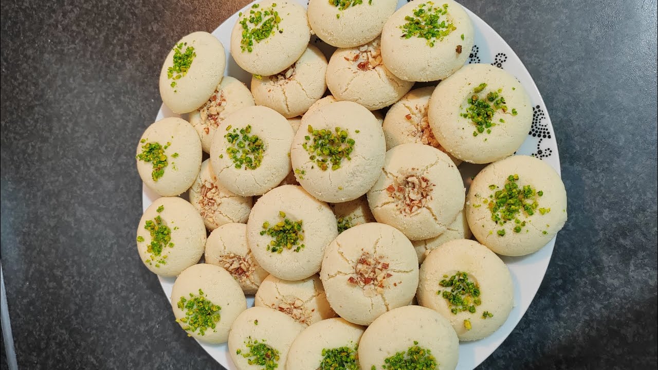 Afghan kulcha/cookie recipe. Soft and crunchy. Easy to make