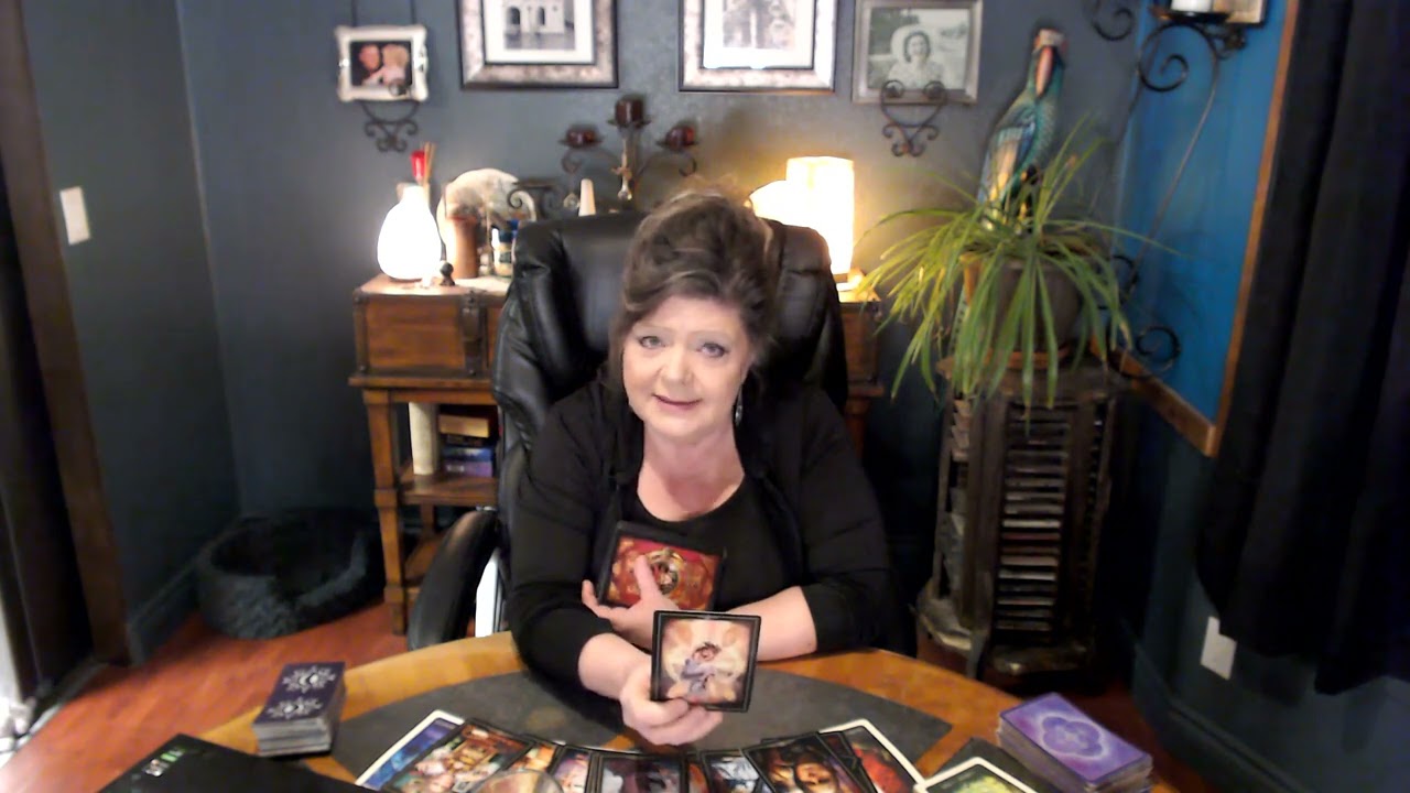 CAPRICORN MAR 22 KUNDALINI EARTH MAGIC! OMG THEY THINK YOU ARE THE MOST MAGIFICANT BEING