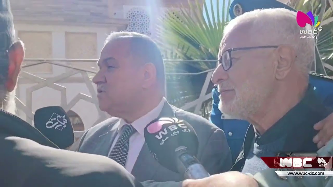 تيارت: تشييع جنازة الفنان حمزة فغولي بحضور وزير الثقافة والسلطات المحلية