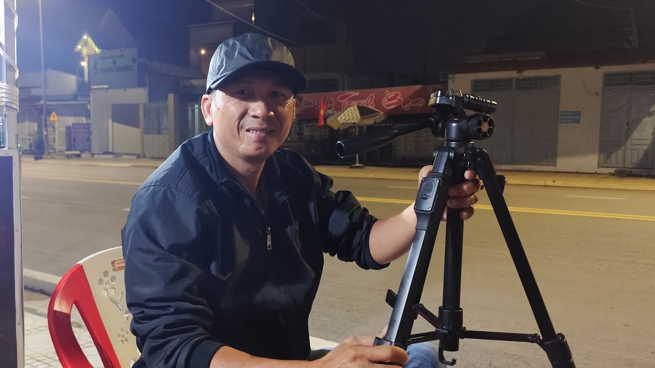 Chuẩn bị lên live bán cà phê, mời cả nhà ghé ủng hộ nhé thanks ♥️♥️♥️