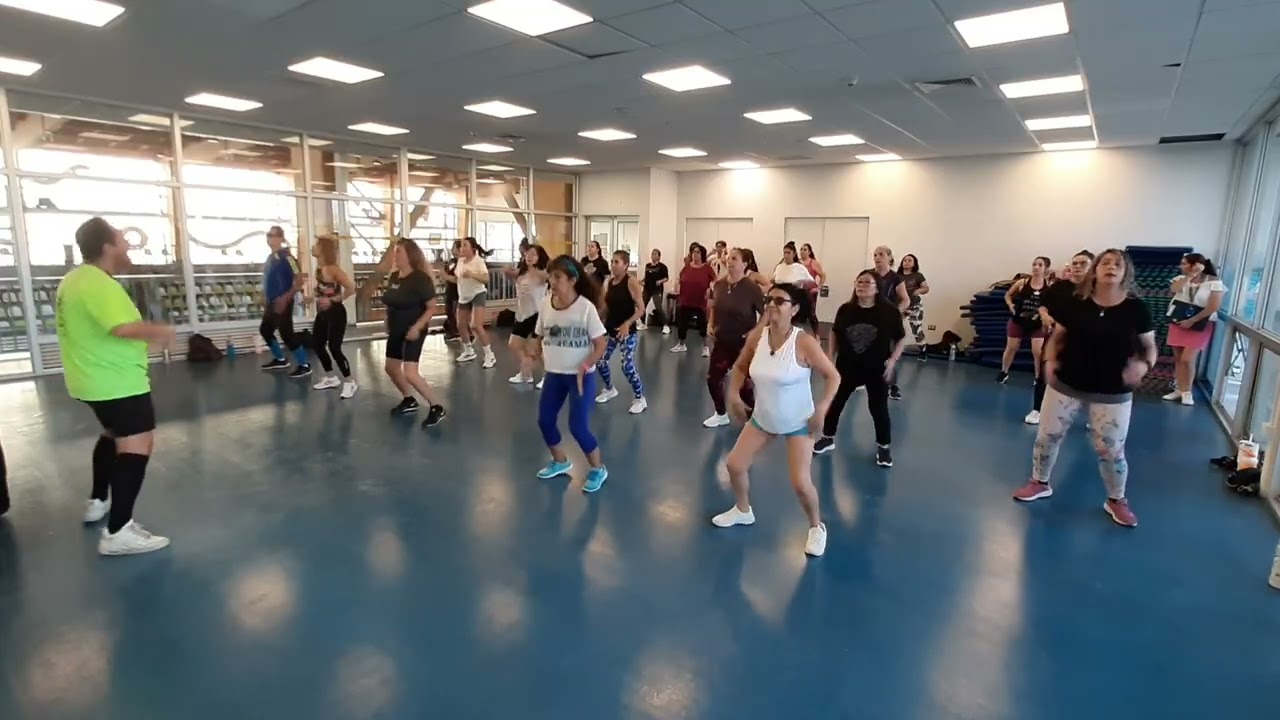 Baile entretenido 16 Viernes 13 de Marzo 2026 profesor Eduardo Ramírez CEVS lo Espejo