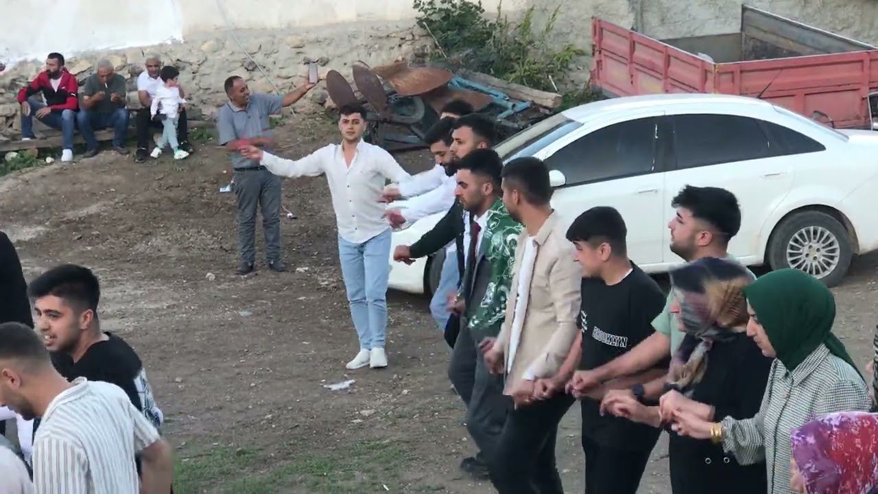 Umari şiğkenin düğünü ( Bunalan köyü)