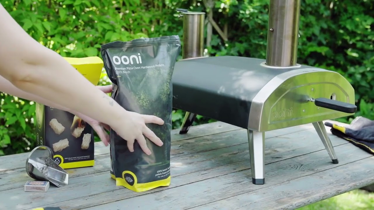 How to light Ooni Fyra 12 Wood Pellet Pizza Oven