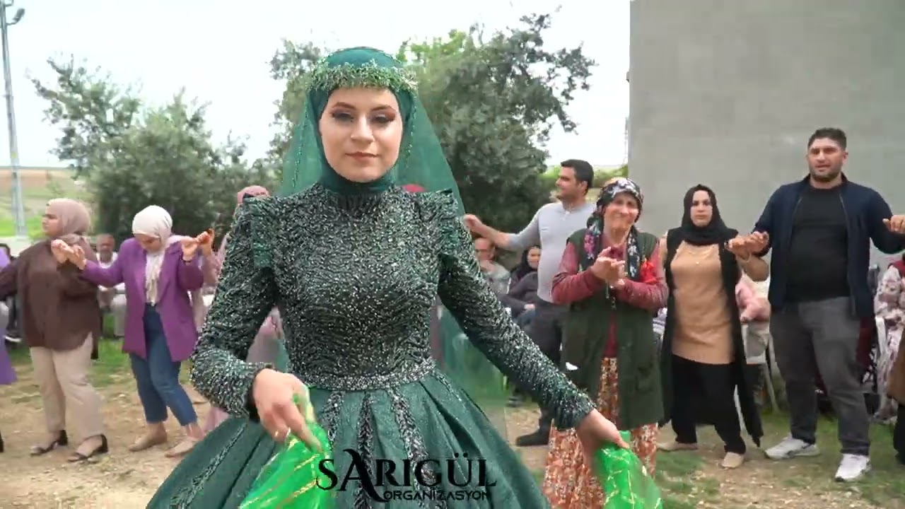 Mehmet Sıla  Nişan Töreni 2.Bölüm (ELİF / GÜLPINAR DÜĞÜNLERİ)