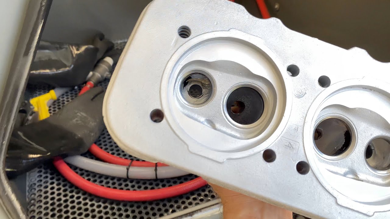VW Type 4 ENGINE Build - VAPOR BLASTING Porsche 914 Heads - Abandoned Rescue Restoration Volkswagen!