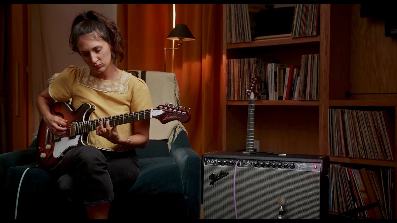 Dr. Molly Miller Introduces the Harmony Comet Electric Guitar