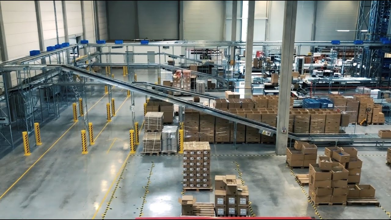 Hinter den Kulissen des Logistikzentrums in Erfurt