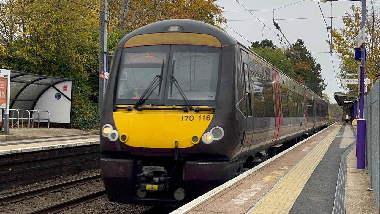 Trains at Bournville 30/10/25