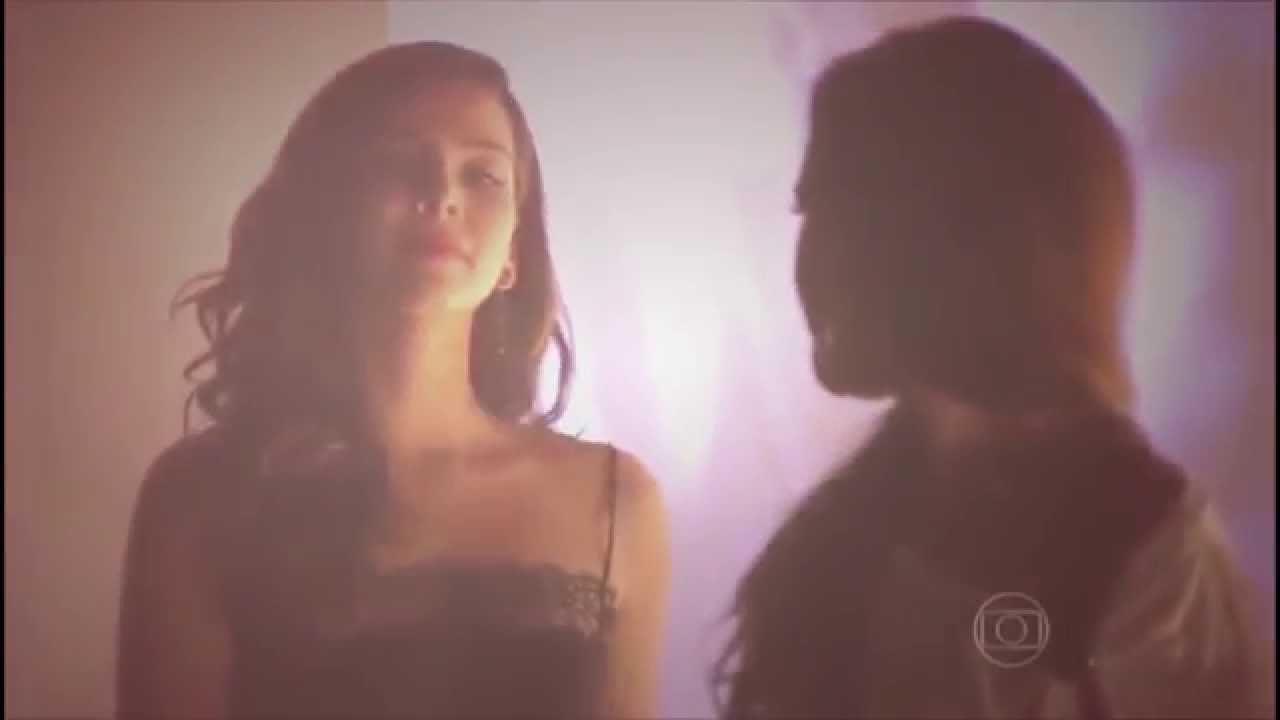 Women in love ~ a beautiful story { marina & clara }