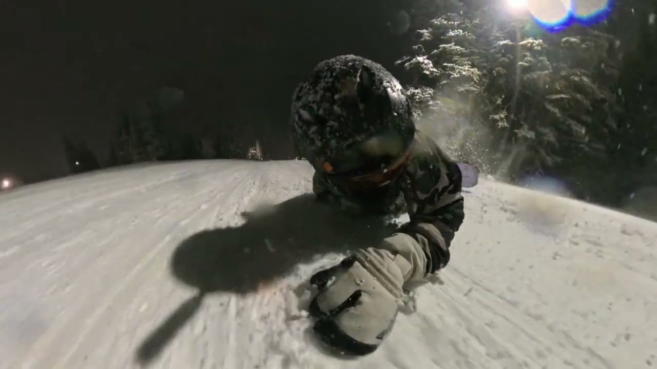 Finding the Edge (and Losing it) - Snowboarding Night Run Immersive ASMR