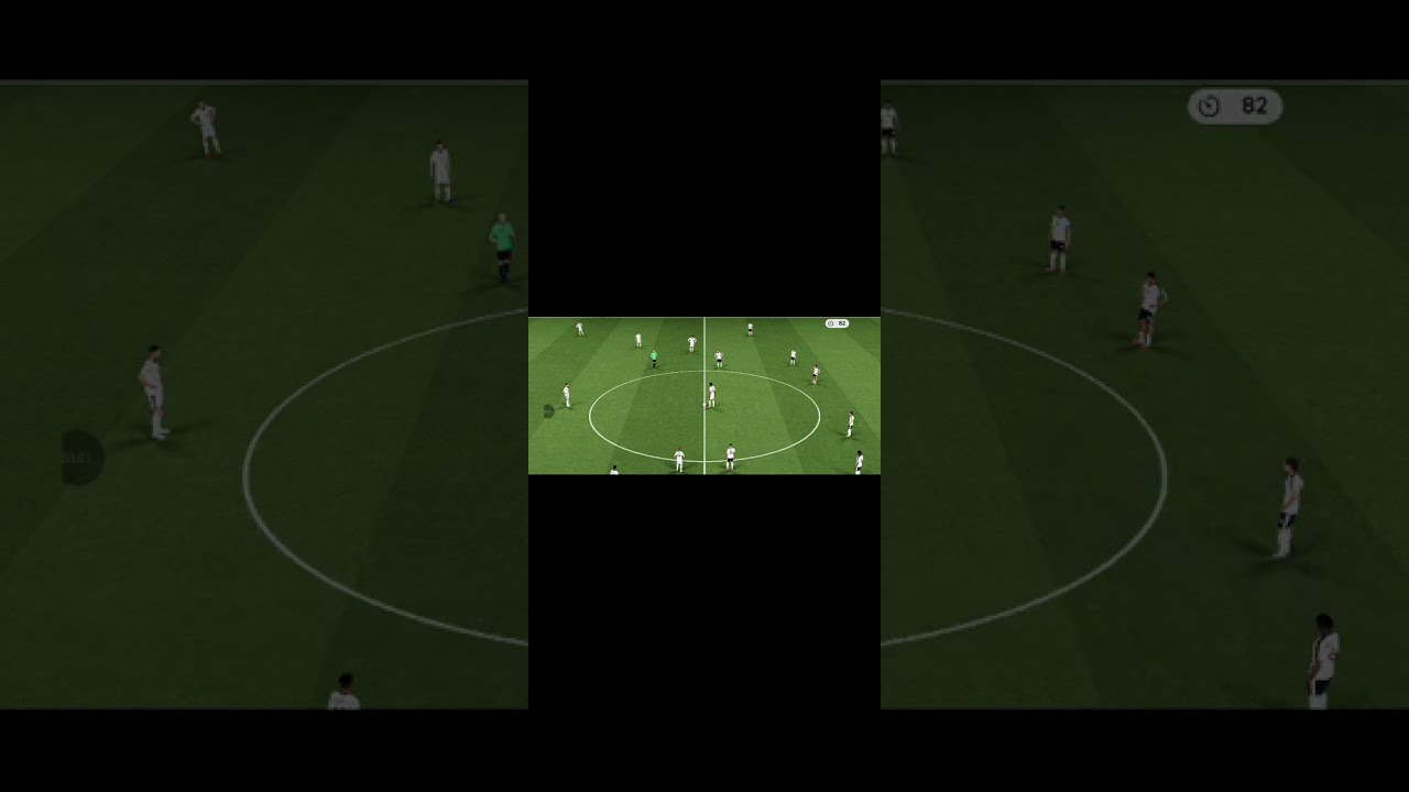 افشل لاعب في بيس موبايل 😂😂⚡