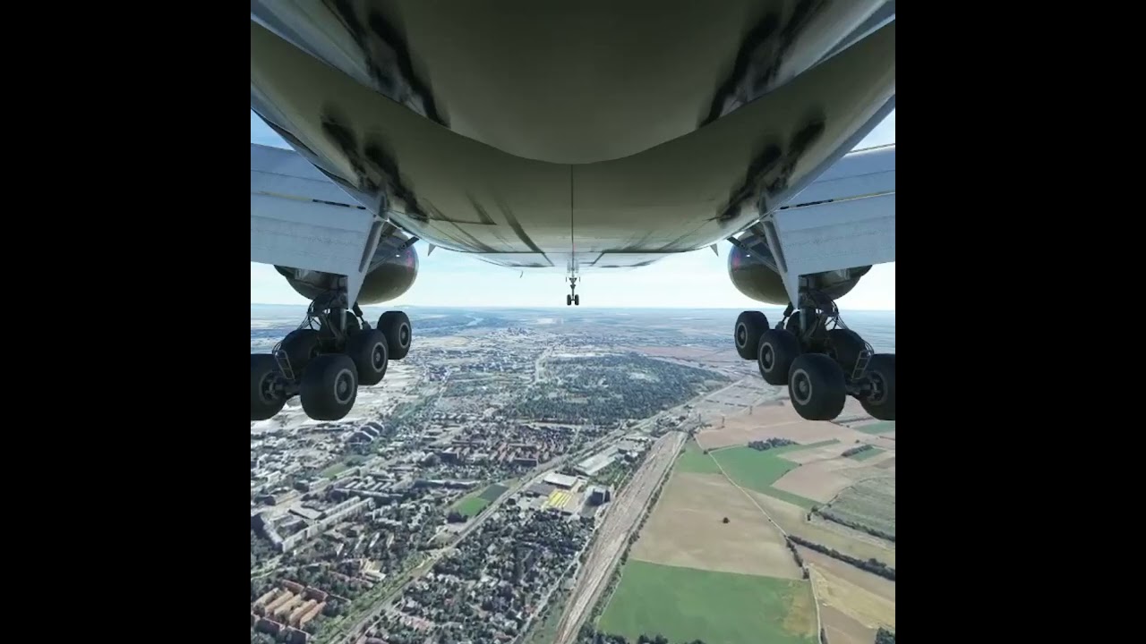 Austria/- "Vienna Airport" Landing 🛬 Of B-777