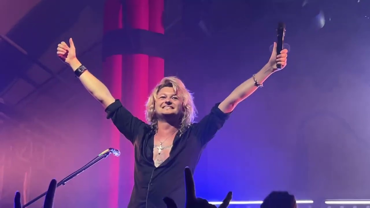 You are not alone/raise your glass - Kissin dynamite München 04.10.24