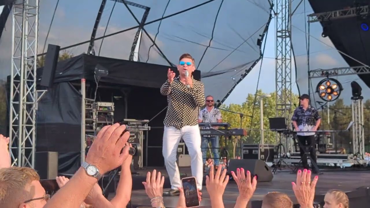 Zenon Martyniuk & Akcent Band - Będę zawsze tam gdzie Ty (Dożynki, Kleszczów, 25.08.2024)