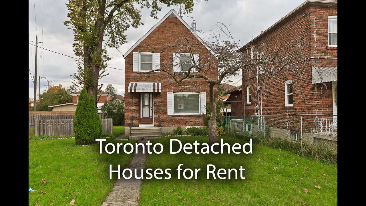 Toronto Houses for Rent 3 Bedrooms Lots of Parking #TorontoHousesforRent #TorontoRentals