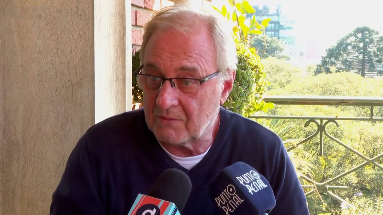 Ricardo Vairo sobre continuidad de Peirano en Nacional: 