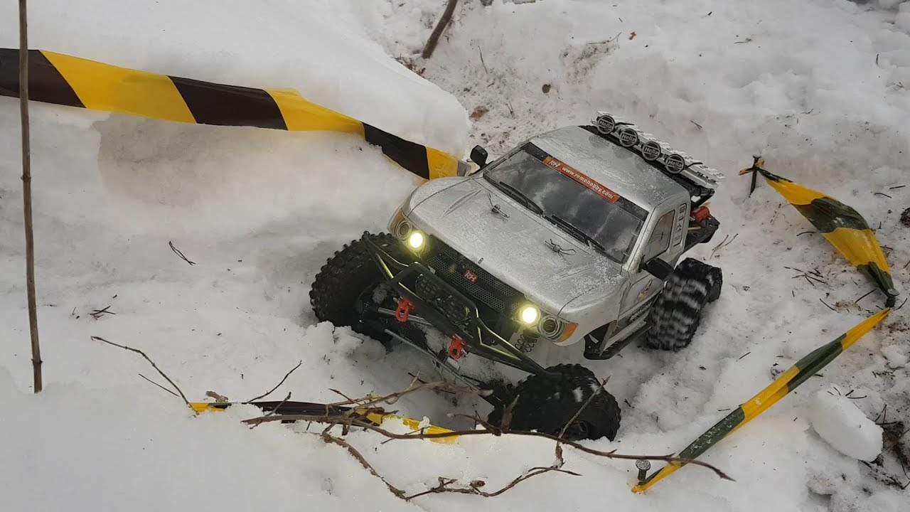 проезд спецучастка на Remo Hobby Trial Rigs 1093-ST