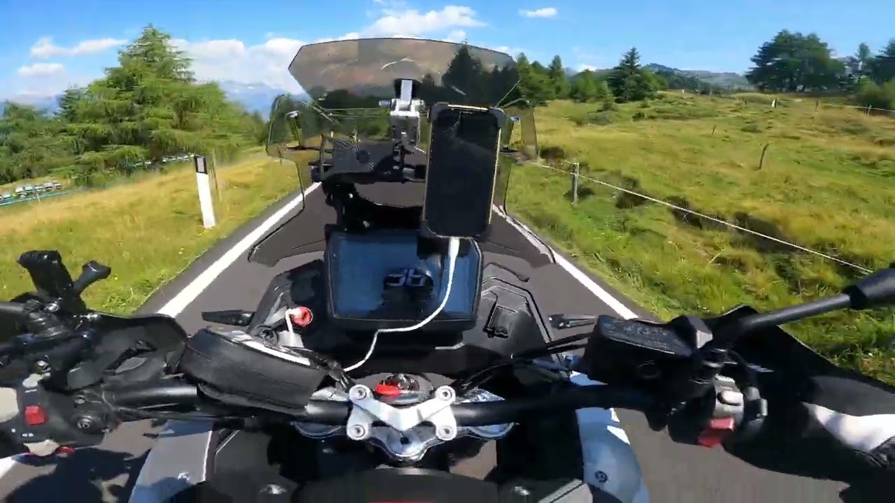 VOGE 525 DSX   Alla grande sullo Stelvio