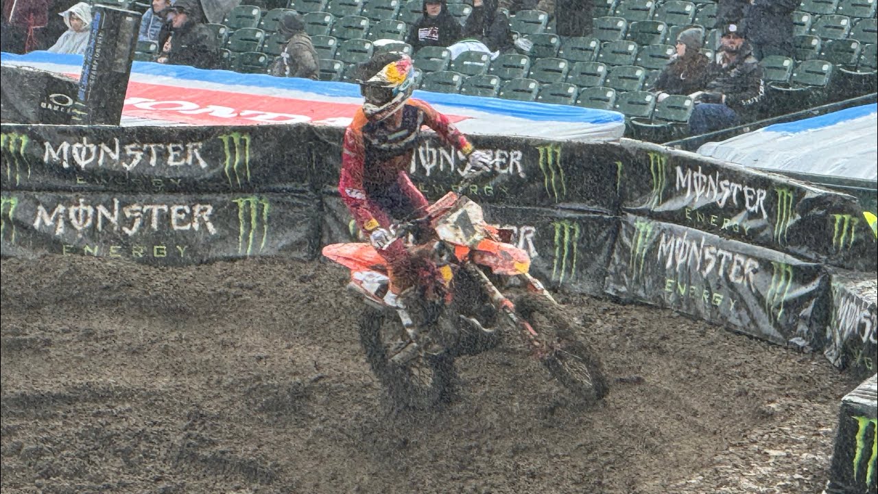 2024 San Francisco 450 Main Event Mud Race