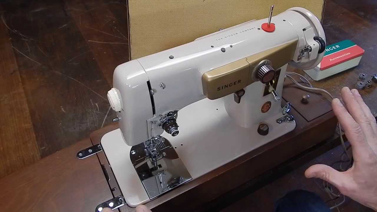 Singer 226