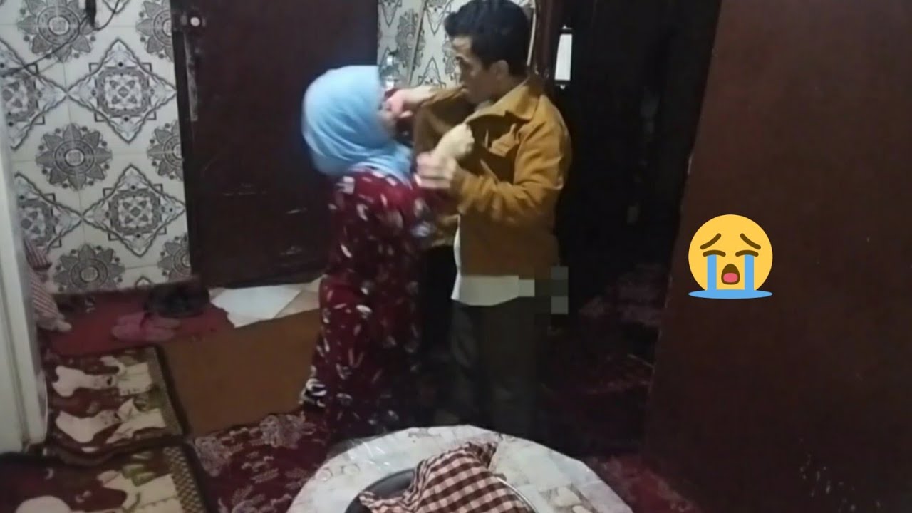 أخطر مقلب في زوجتي سهران مع لبنات سكرانين🍷🍾ومحيح ليلة بناني رأس السنة سخطات عليا