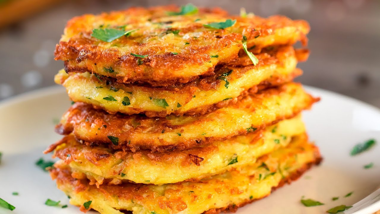 Frittelle di patate: veloci e deliziose, si mangiano subito! | Saporito.TV