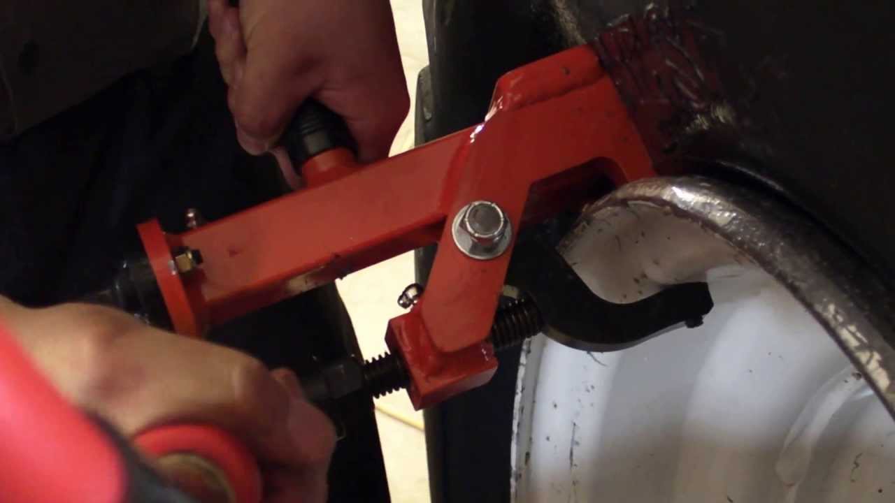 ESCO Pneumatic Bead Breaker [Model 20429]