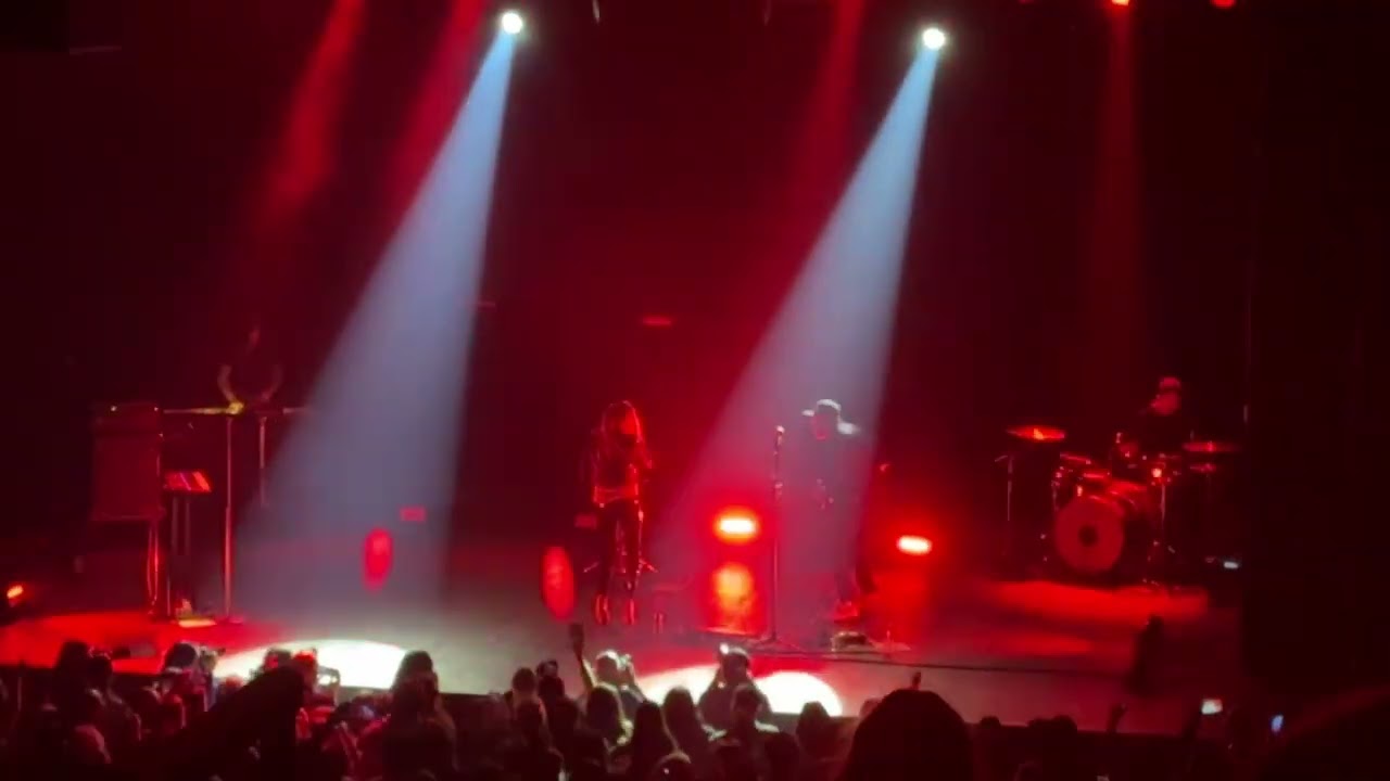 Phantogram “Run Run Blood” House of Blues Anaheim 11/4/22