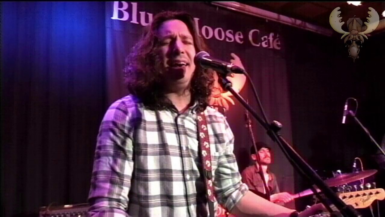Davy Knowles - Garbage man -  Live at bluesmoose radio