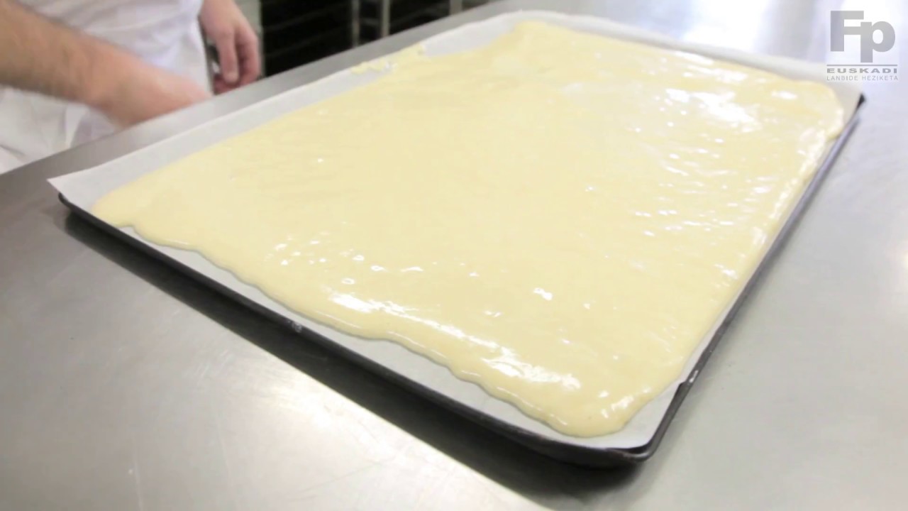 Elaboración de bizcocho - Técnicas Pastelería y Panadería
