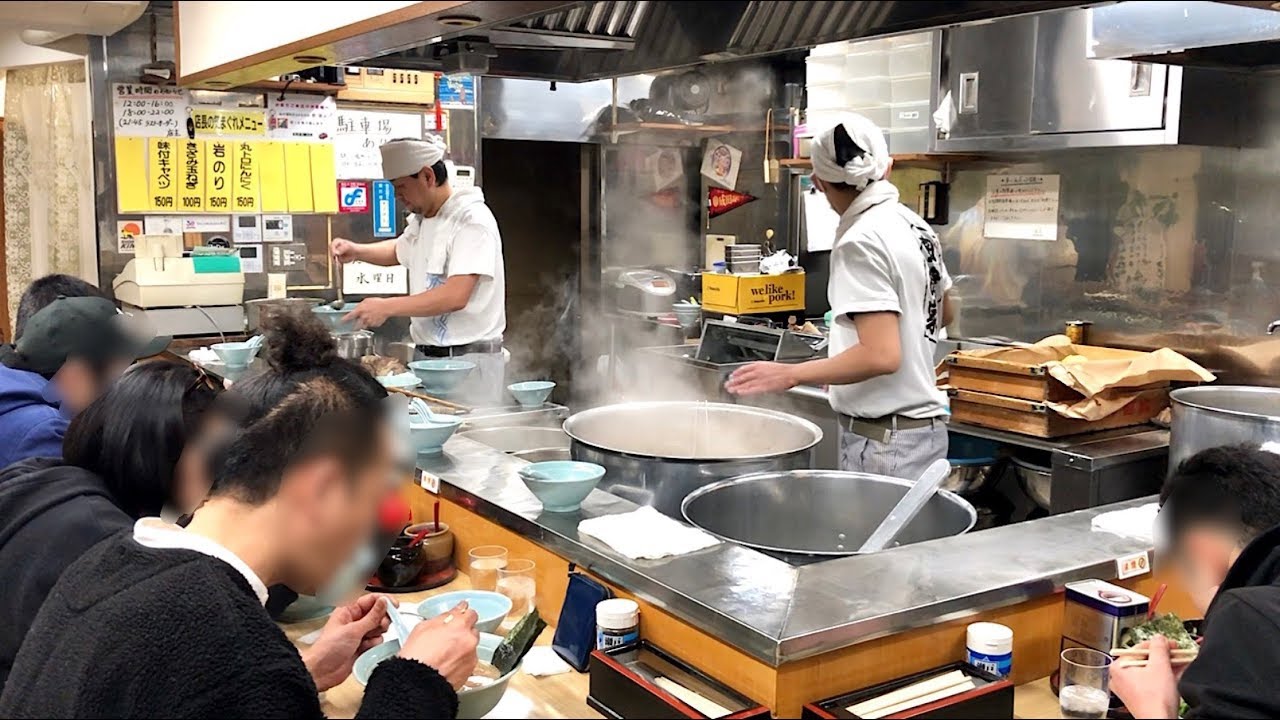 【貴重映像】家系ラーメンが出来るまで一部始終を公開！【奥津家】ramen