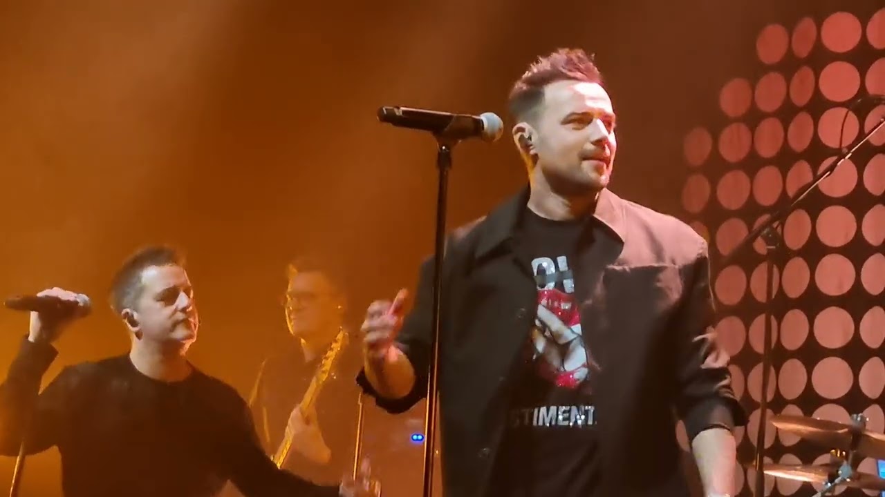 a1 Valentine's Concert at Rockefeller Arena, 14.02.26. 🎶Caught In The Middle🎶