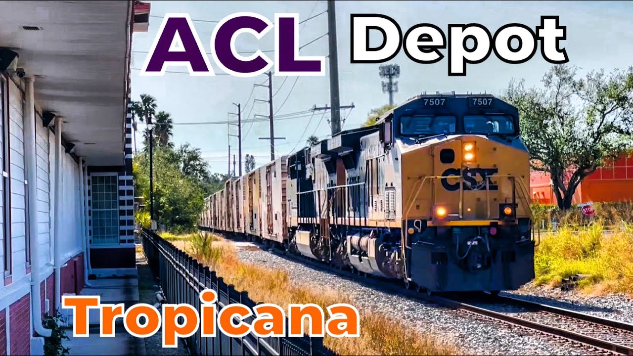 Long CSX Tropicana Train at Bradenton ACL Depot! 