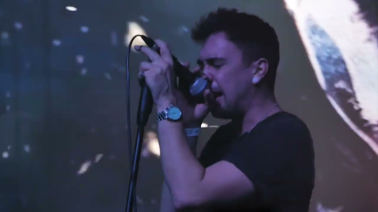Foxriver - Kimondatlan [dualcam] @ Dürer Kert, Budapest