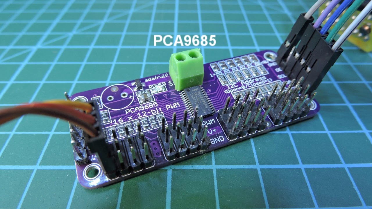 PCA9685 - 16 канальный ШИМ контроллер. Управление сервоприводами