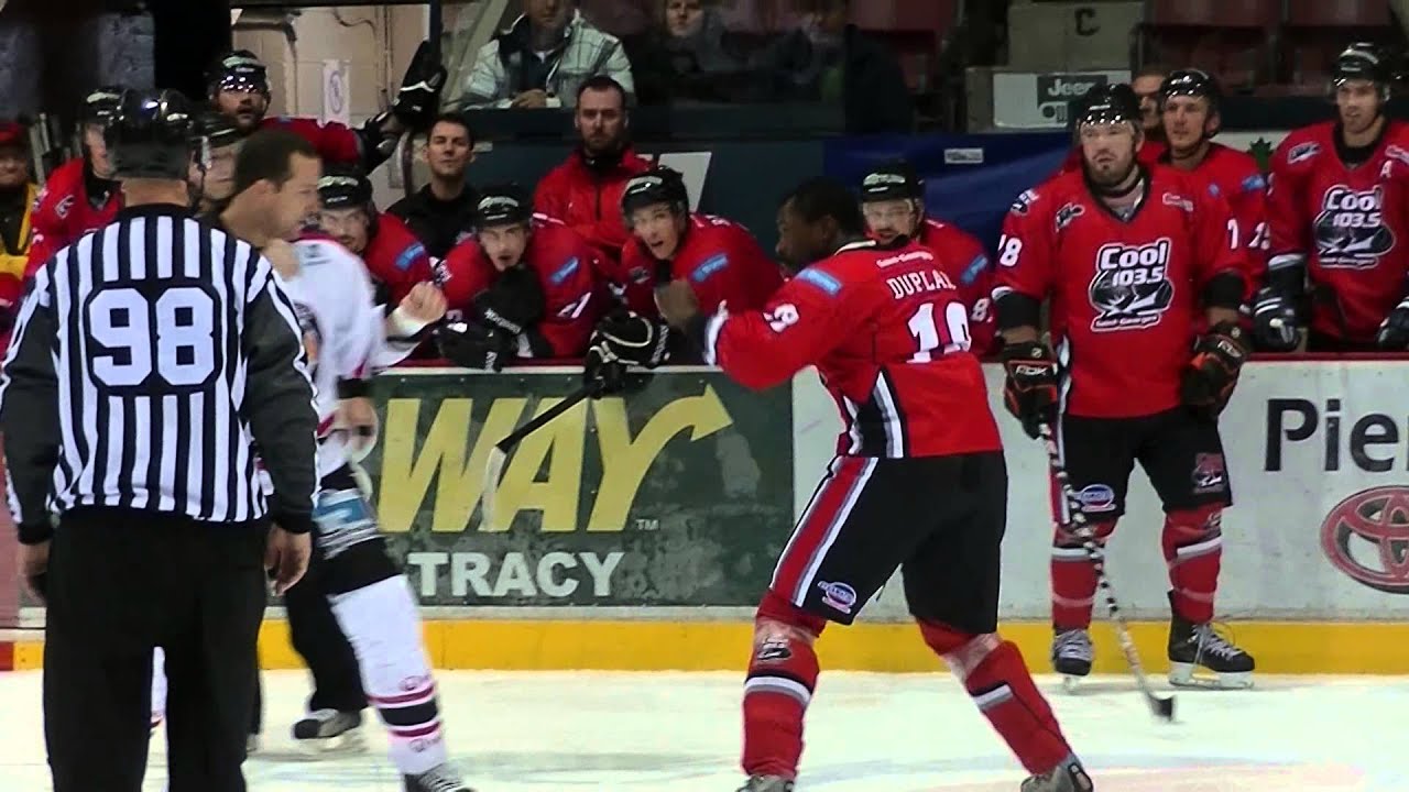 Mario Joly vs Samuel Duplain