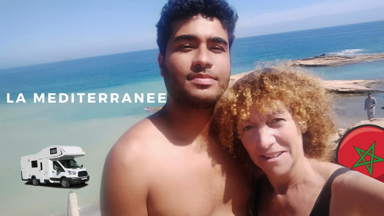 19-camping-car : on découvre la méditerranée du Maroc  - plage insolite oujda Hoceima nador