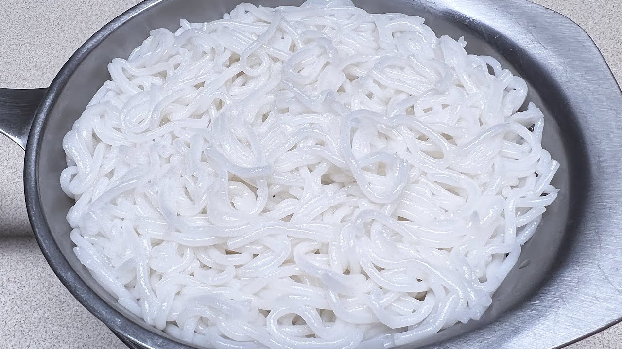 Làm Bún, Bánh Canh Bằng Khuôn Ép Khoai (Potato Ricer)Từ Gạo Ngâm Xay - Homemade Noodles From Rice