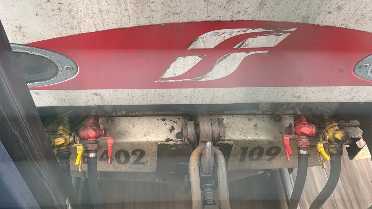 L’ACCELERAZIONE DA A 0 A 160 KM/H DEL LOCOMOTORE E402B.109 XMPR…